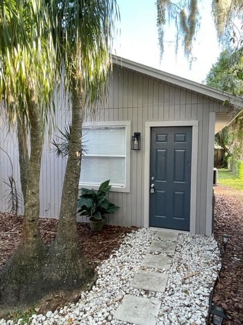 1550 Michigan Ave in Winter Park, FL - Foto de edificio - Building Photo