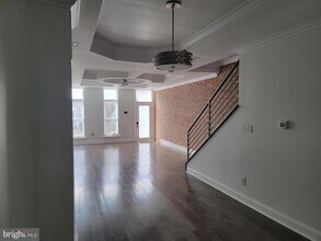 1813 N Caroline St in Baltimore, MD - Building Photo - Building Photo