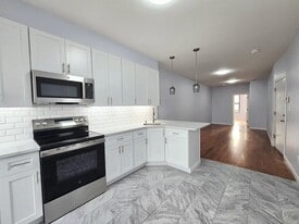 413 Monroe St in Hoboken, NJ - Building Photo