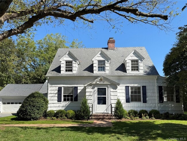 property at 35 La Rue Dr