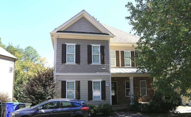 property at 702 N Columbia St