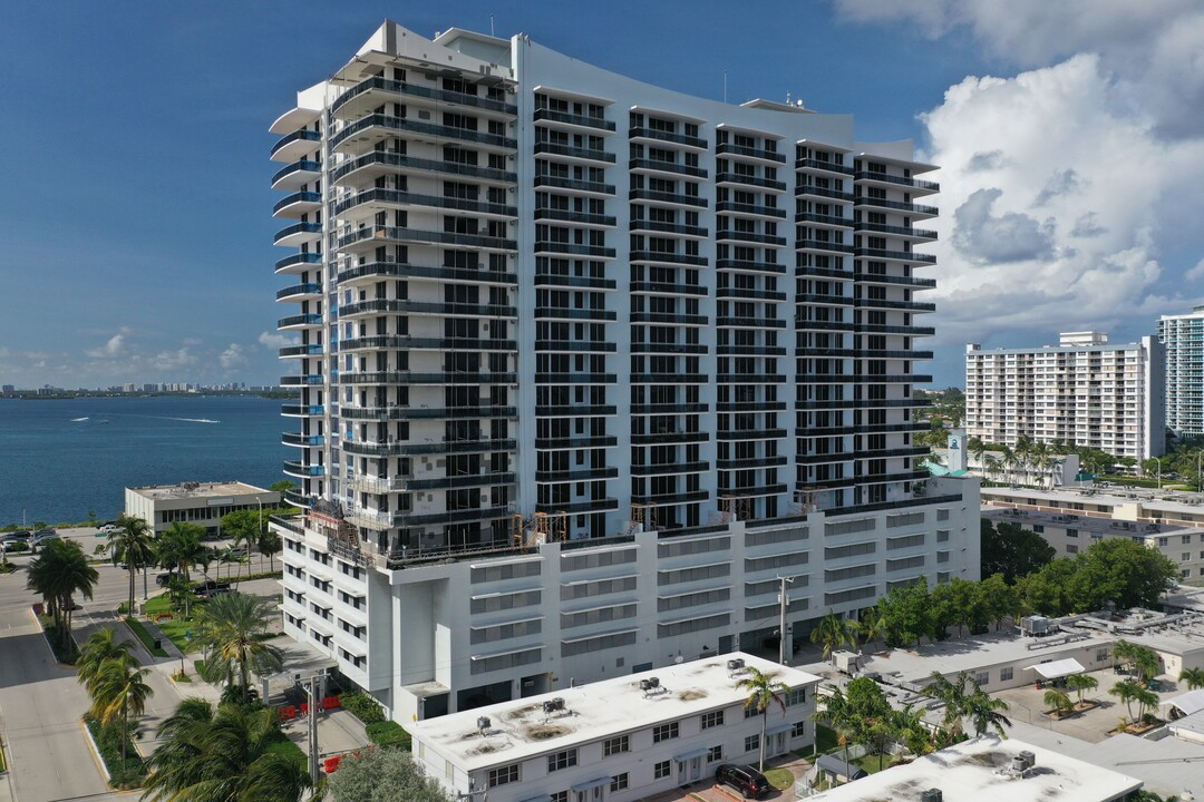 The Lexi in North Bay Village, FL - Building Photo