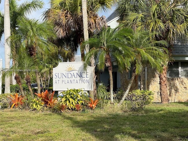 4271 NW 5th St in Plantation, FL - Building Photo - Building Photo