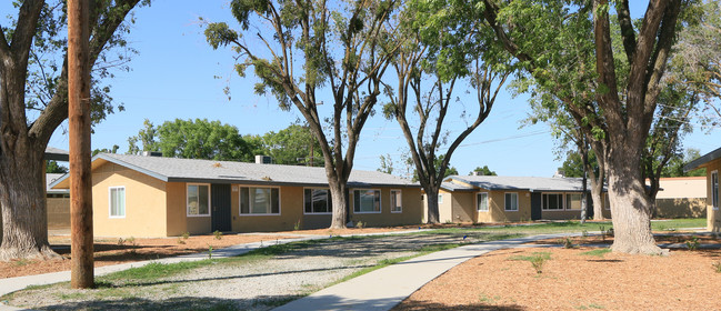 Rios Terrace I & II in Mendota, CA - Foto de edificio - Building Photo