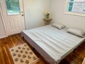 2046 Stieber St, Unit 2046 Steiber Street in Westland, MI - Building Photo - Building Photo