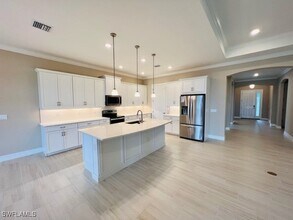 28164 Captiva Shell Lp in Bonita Springs, FL - Building Photo - Building Photo