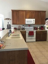 1335 Grand Reserve Dr in Davenport, FL - Building Photo - Building Photo