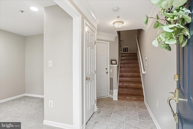 property at 5053 Kilburn St