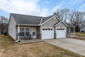 Pemberton Senior in Kansas City, KS - Building Photo - Building Photo