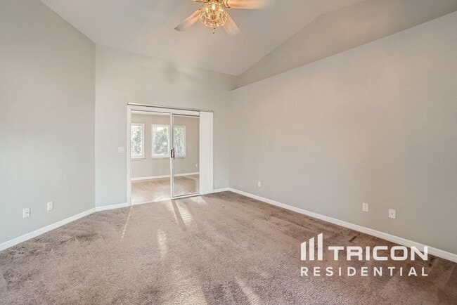 10 Pittman Dr in Palm Coast, FL - Building Photo - Building Photo
