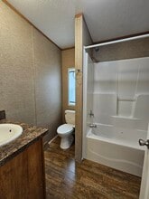 418 Tulip Dr in Ilion, NY - Foto de edificio - Building Photo