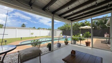 3721 Holiday Rd in Palm Beach Gardens, FL - Building Photo - Building Photo