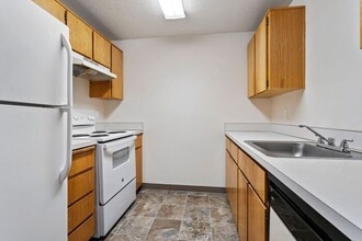 209 NE 148th Ave in Portland, OR - Building Photo - Building Photo