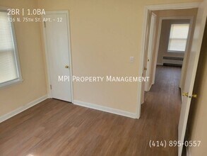 316 N 75th St in Milwaukee, WI - Building Photo - Building Photo
