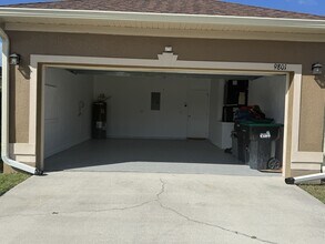 9801 Kona Isle Ct in Orlando, FL - Building Photo - Building Photo