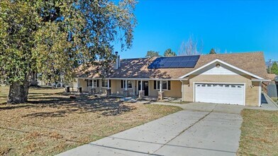 17161 Bold Venture Dr in Tehachapi, CA - Building Photo - Building Photo