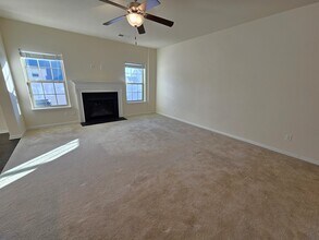 136 Middleby Way in Greer, SC - Building Photo - Building Photo