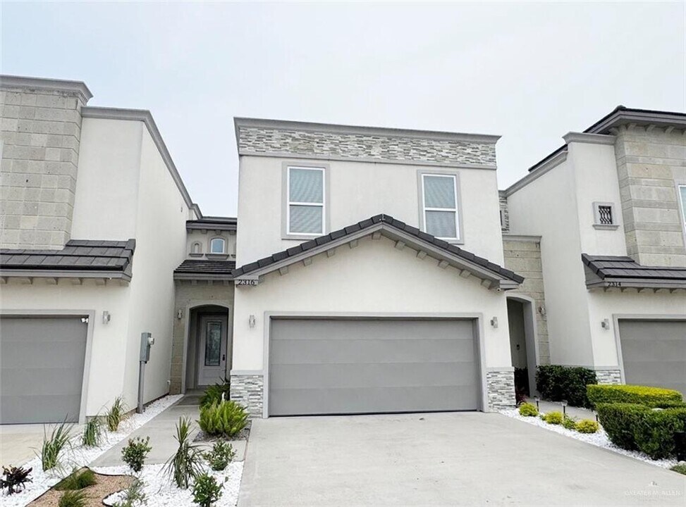 2316 Corales St in Mission, TX - Building Photo