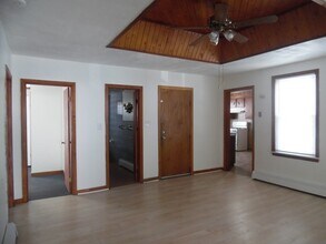 537 William St-Unit -1 in Fall River, MA - Building Photo - Building Photo