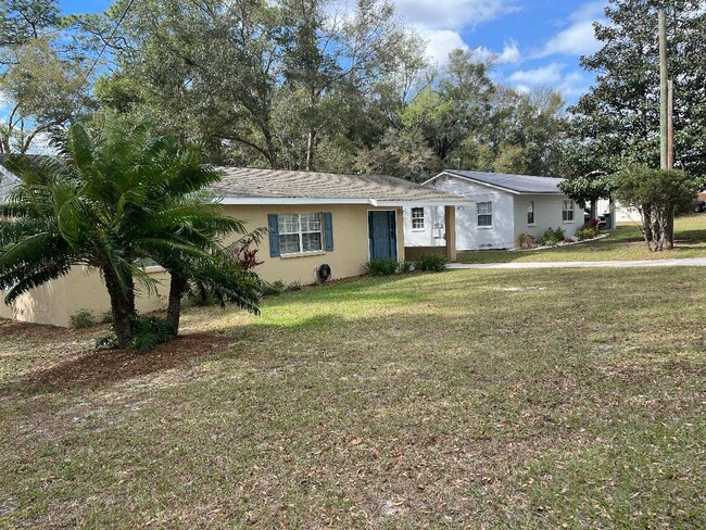 828 N Arlington Ave in DeLand, FL - Building Photo - Building Photo