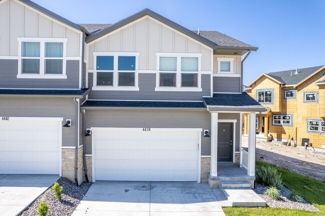 property at 4438 E Hurstbourne Dr