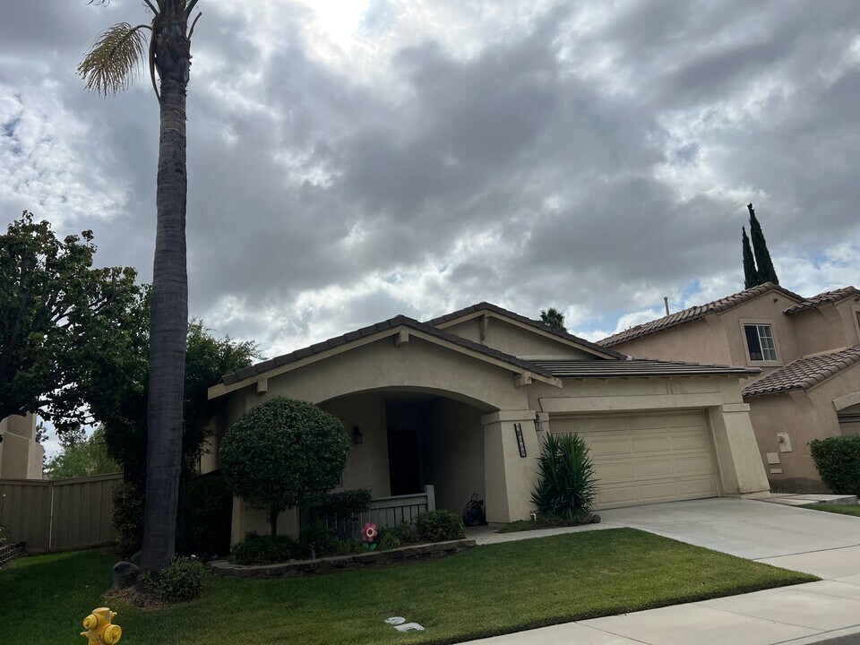 43063 Teramo St in Temecula, CA - Building Photo