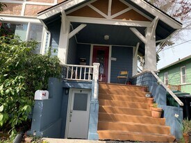 3515 Meridian Ave N in Seattle, WA - Building Photo