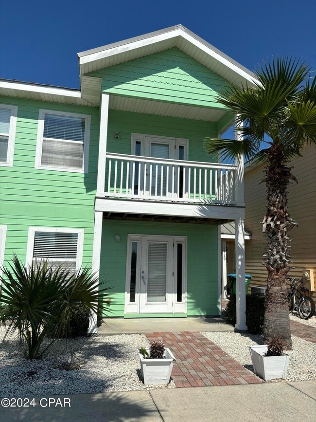 6722 Thomas Dr