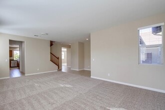 1059 Vista Pointe Blvd in Oceanside, CA - Building Photo - Building Photo
