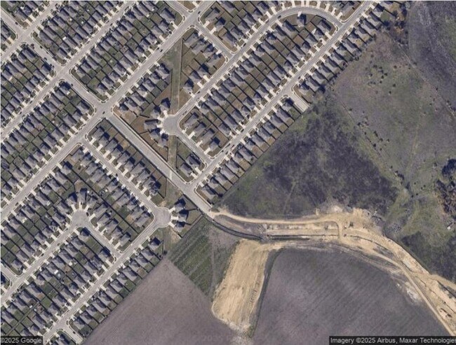 property at 401 Wren Ln