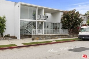 1295 Federal Ave in Los Angeles, CA - Building Photo