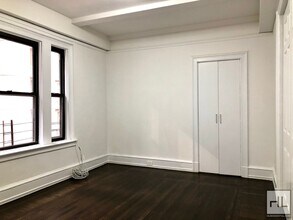 WEST 55 STREET, Unit 2C in New York, NY - Foto de edificio - Building Photo