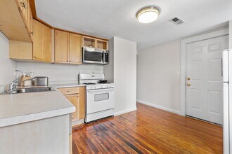 528 Medford St in Boston, MA - Building Photo - Building Photo