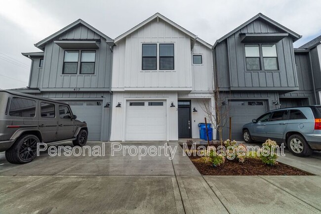 property at 417 NE Repass Rd