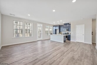 25 Robeson St in Somerville, NJ - Building Photo - Building Photo