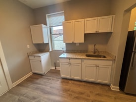 634-636 E 44th St in Chicago, IL - Building Photo