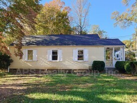 3654 Yale Ave in Winston-Salem, NC - Building Photo