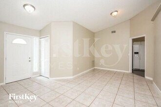 232 Rheine Rd NW in Palm Bay, FL - Building Photo - Building Photo