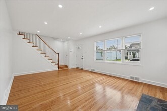 6134 Grant Ave in Pennsauken, NJ - Building Photo - Building Photo
