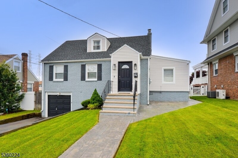 54 Allan Dr in North Arlington, NJ - Building Photo