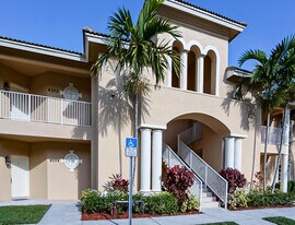 8034 Carnoustie Pl in Port St. Lucie, FL - Building Photo