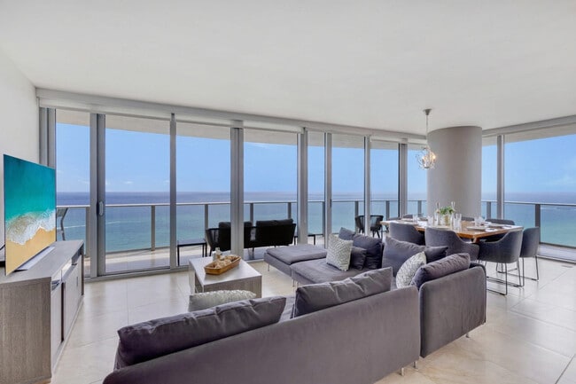 4111 S Ocean Dr