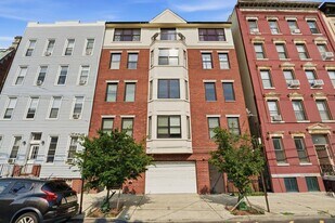 416 Grand St in Hoboken, NJ - Building Photo