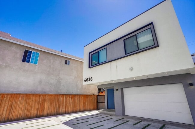 4636 Lomita St in Los Angeles, CA - Building Photo - Building Photo