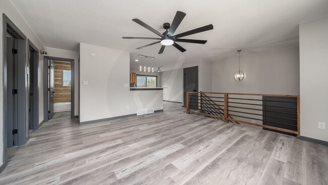 1050 Valkenburg Dr in Colorado Springs, CO - Building Photo - Building Photo