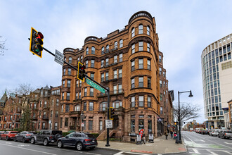 362 Commonwealth Ave in Boston, MA - Building Photo - Building Photo