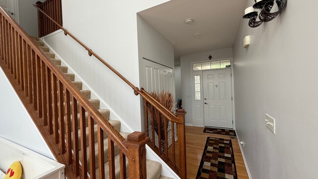 2864 Church Rd in Aurora, IL - Building Photo - Building Photo