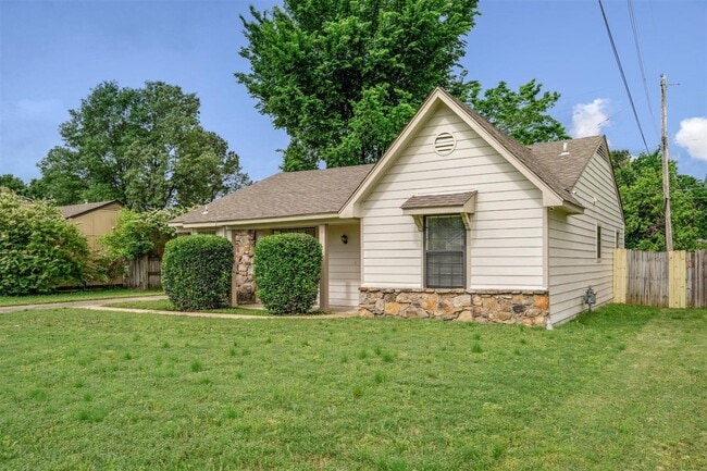 7268 Country Side Rd in Memphis, TN - Building Photo - Building Photo