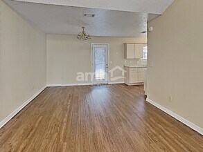 1200 Larzelere Ln in La Vergne, TN - Building Photo - Building Photo