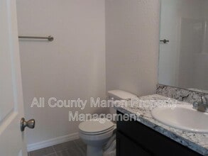 5933 NW 59th Ct in Ocala, FL - Building Photo - Building Photo